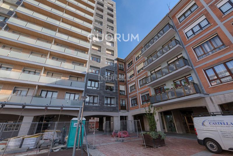 Foto 598b5795-24b3-4f2c-bc3f-78efe4e25c39. Appartement avec chauffage dans Centro-Ariz-Uribarri Basauri