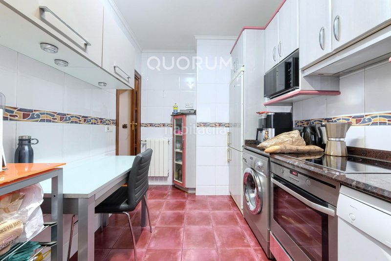 Foto 66008d9c-45e4-4f6a-9b15-ecda1a5b645b. Appartement avec chauffage dans Centro-Ariz-Uribarri Basauri