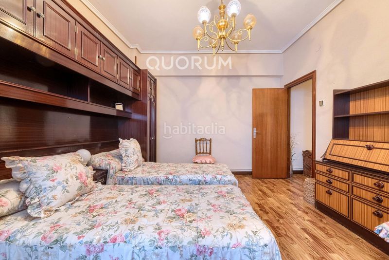 Foto 4c96c1ed-f167-40a3-8476-89338c7a4dab. Flat with heating in Centro-Ariz-Uribarri Basauri