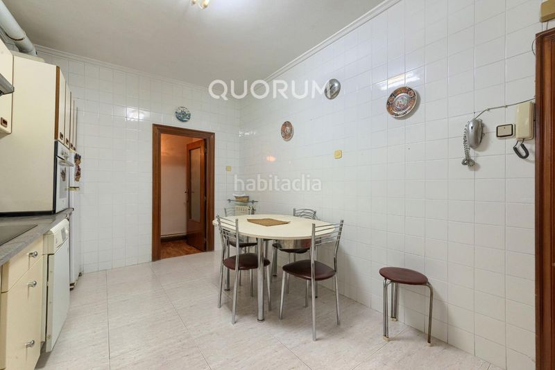 Foto a89f55c3-9aa8-42cb-a5c8-24b44bf678c6. Flat with heating in Centro-Ariz-Uribarri Basauri