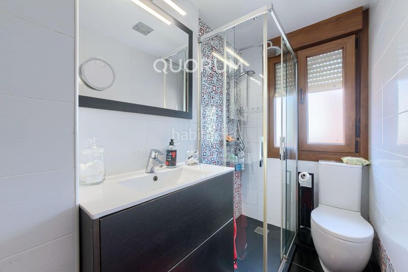 Foto a8553a83-b401-457c-8714-a8faacbef5f7. Flat with heating in Centro-Ariz-Uribarri Basauri