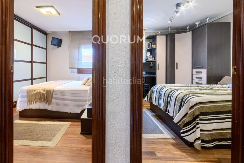 Foto fc93a723-1282-46d6-96cc-94459c01a699. Flat with heating in Centro-Ariz-Uribarri Basauri
