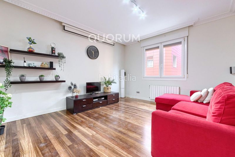 Foto df9debcf-b3fb-44b1-984a-70fb39c32124. Flat with heating in Centro-Ariz-Uribarri Basauri