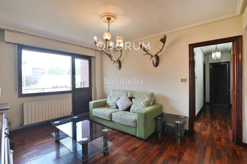 Foto fb72083a-fbd8-4470-8b53-66c4c0f72632. Flat in Centro-Ariz-Uribarri Basauri