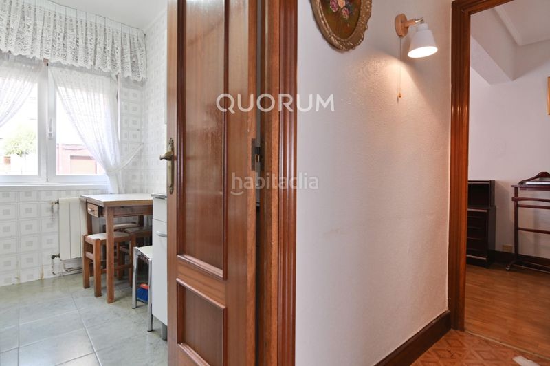 Foto a504899d-7502-400b-8ec2-4e118f314f1c. Flat with heating in San Miguel Basauri