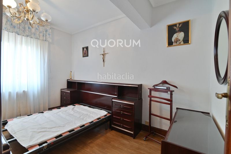 Foto f759c21e-fc52-45e2-978e-3dcd549cd549. Flat with heating in San Miguel Basauri