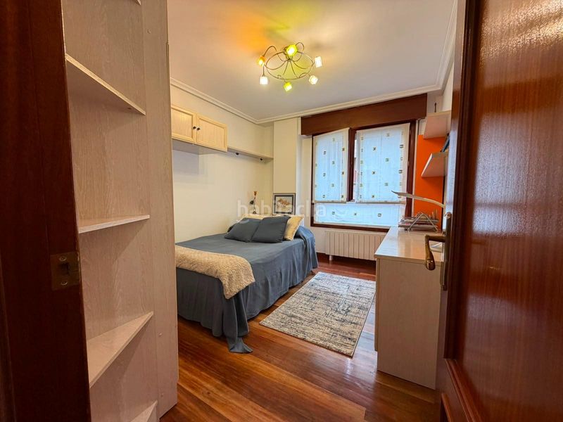 Foto 547160f1-051d-48e7-89c6-53522443f28d. Flat with heating parking in Centro-Ariz-Uribarri Basauri