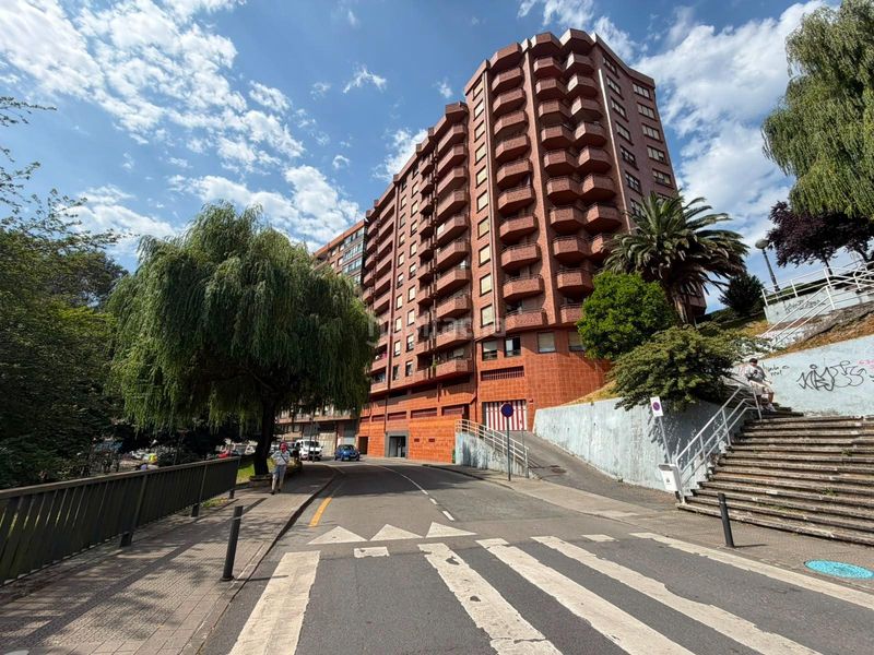Foto 819c0e84-b5f6-415a-9bc1-6547b0169f62. Flat with heating parking in Centro-Ariz-Uribarri Basauri
