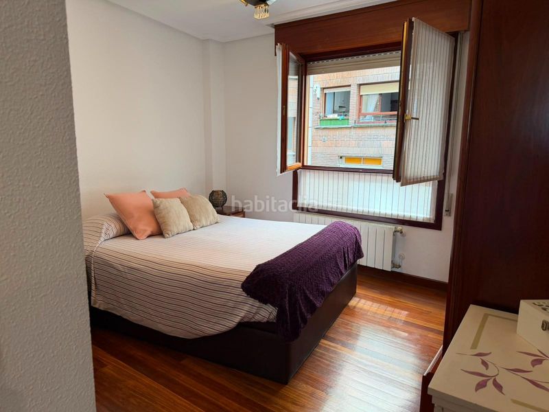 Foto 84a18823-f159-4a2c-b522-09cdb7fd5e7d. Flat with heating parking in Centro-Ariz-Uribarri Basauri