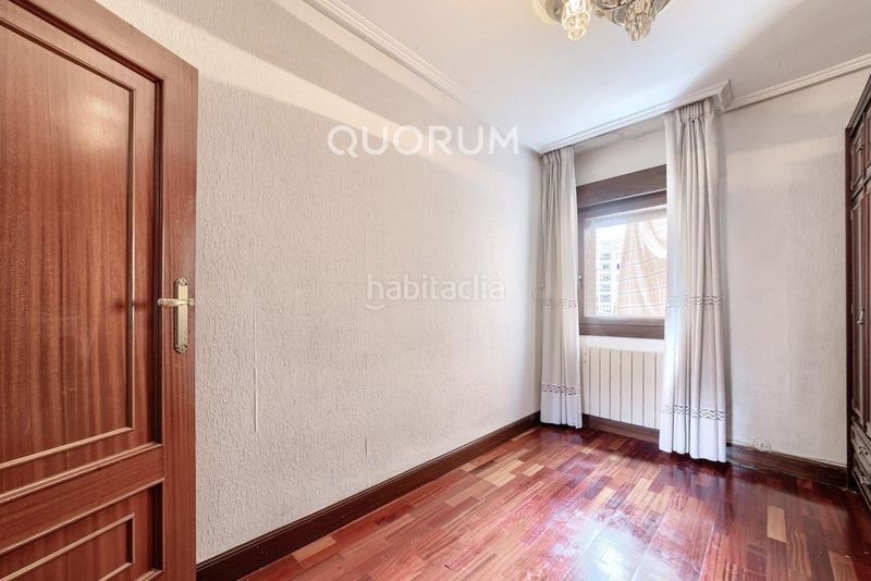 Foto cfb29eca-5cab-40f3-a9d6-9675de71babc. Flat with heating in Centro-Ariz-Uribarri Basauri