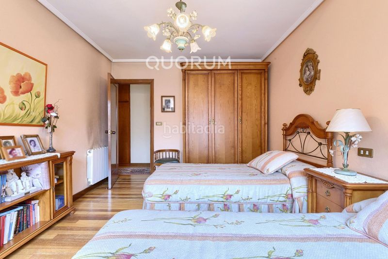 Foto 71d9e871-a126-4558-910f-e1f67472f833. Pis amb calefacció a Centro-Ariz-Uribarri Basauri