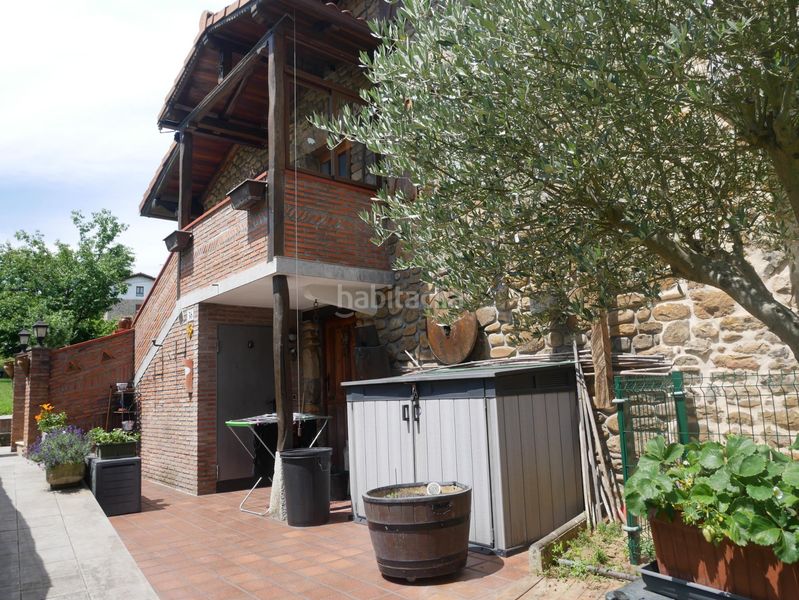 Foto 4ac0c754-1828-4732-9c01-75996d835eea. Casa adossada amb calefacció a Arrankudiaga / Zollo