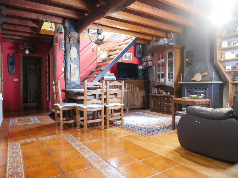 Foto a0c35183-3f84-4780-9285-9a023315d482. Casa adossada amb calefacció a Arrankudiaga / Zollo