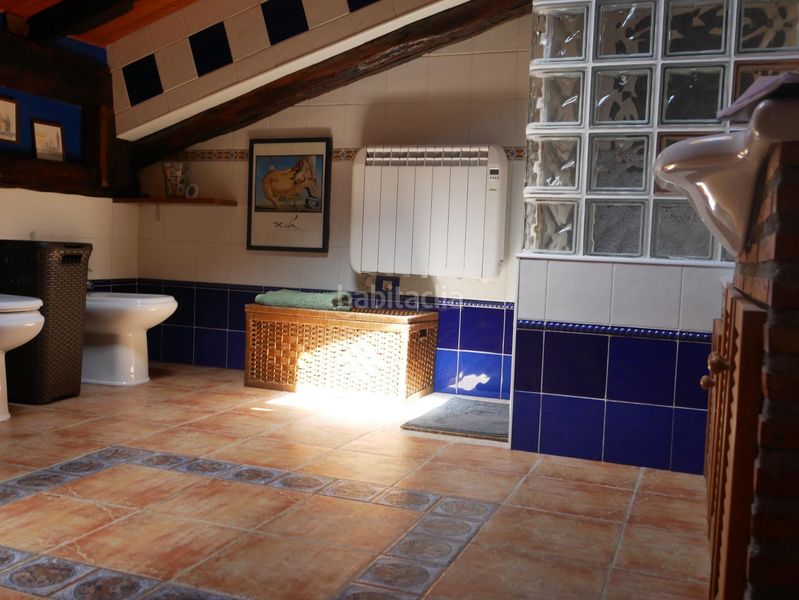 Foto a0efd461-6f80-4400-807c-c7f1cc41ef32. Casa adossada amb calefacció a Arrankudiaga / Zollo