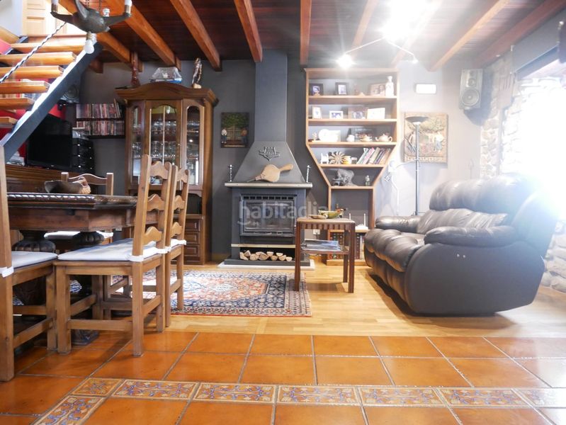 Foto c957cadb-e404-4a6e-9159-b08f3b746c4c. Casa adossada amb calefacció a Arrankudiaga / Zollo