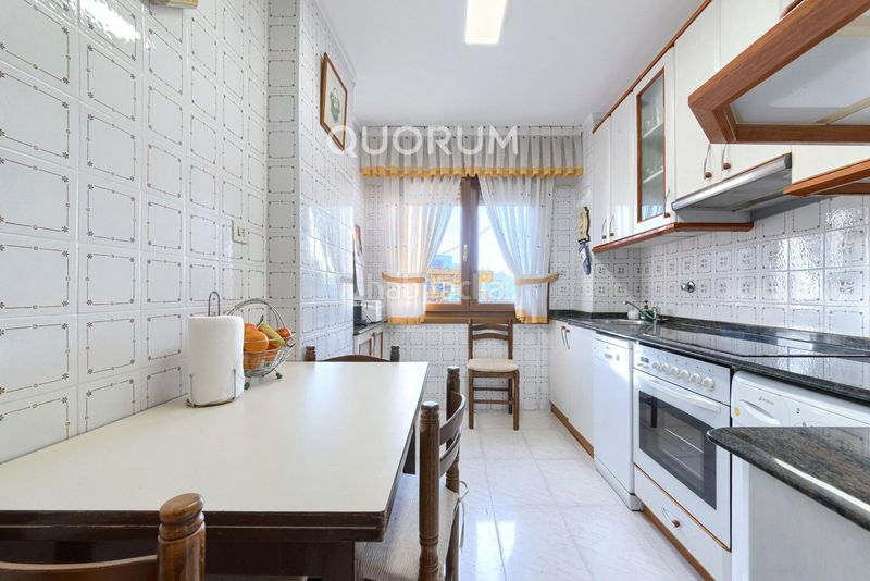 Foto babca5f2-a901-4a4d-ae8f-dc058974966f. Appartamento con riscaldamento parcheggio in Centro-Ariz-Uribarri Basauri