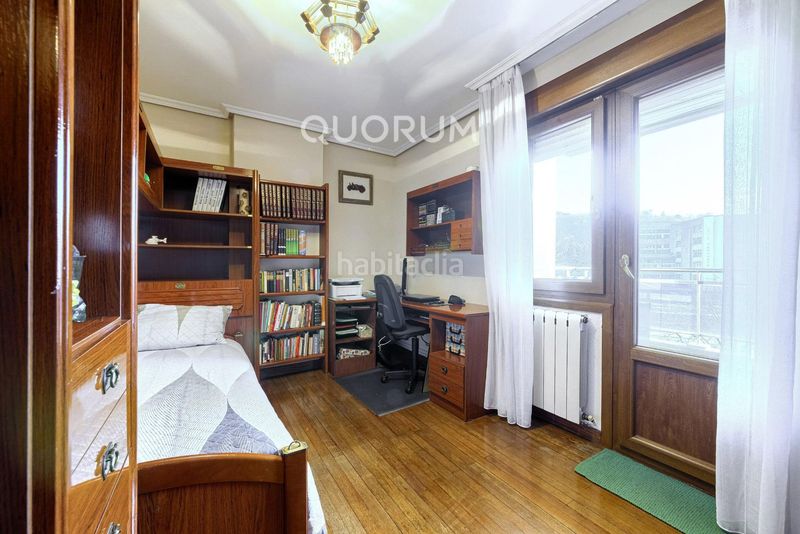Foto e911a4e2-4c0a-41d4-a3d6-b0ecc8a9b9b7. Appartamento con riscaldamento parcheggio in Centro-Ariz-Uribarri Basauri