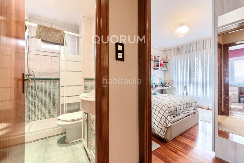 Foto e7e7f49b-9fb0-4e8b-a392-778d908d032c. Pis amb calefacció aparcament a Centro-Ariz-Uribarri Basauri