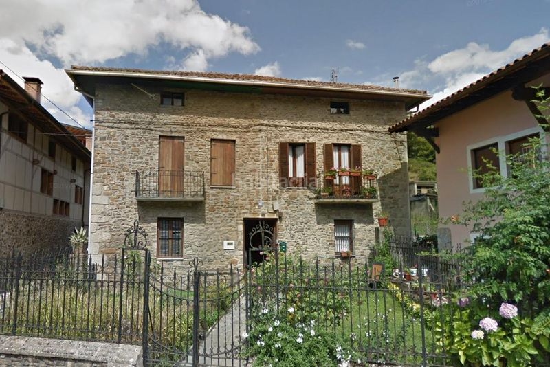 Foto be99c822-d2b2-4038-a312-cda454683b56. Casa adossada amb aparcament a Zeberio