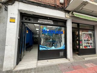 Affitto Locale commerciale in Centro-Ariz-Uribarri. Oportunidad de negocio lavandería en funcionamiento en zona ariz