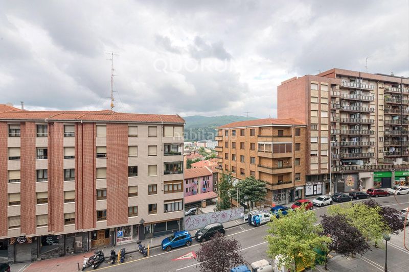 Foto 870e9653-e9fa-40d6-86a6-7d0bba710e3e. Pis amb calefacció a Kalero-Basozelai Basauri