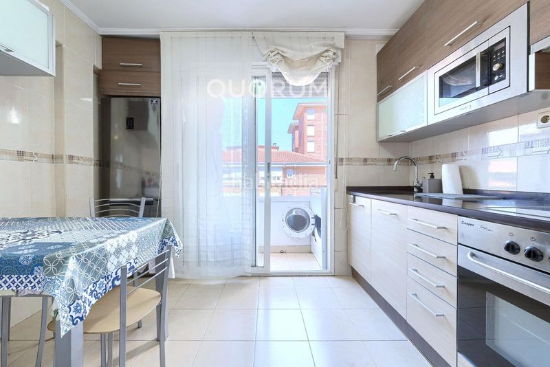 Foto 453ca2a4-236c-4617-a882-bd206d924ee1. Flat with heating in Kalero-Basozelai Basauri