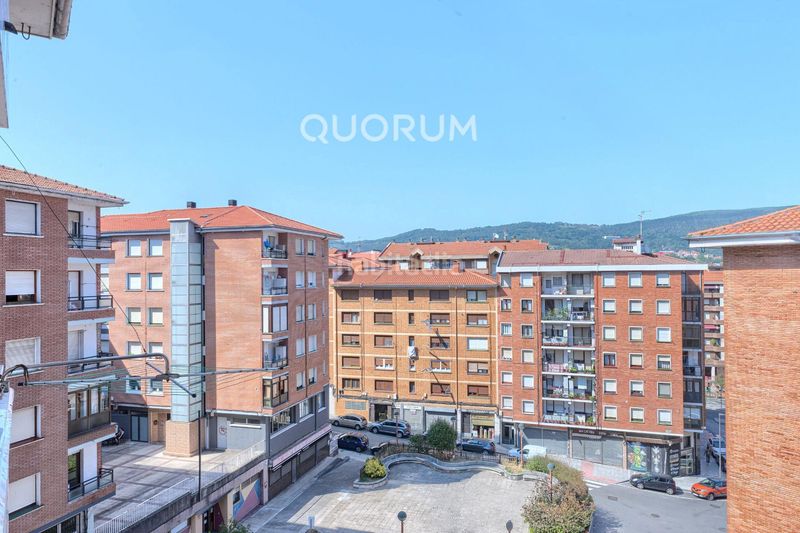 Foto e125a8f8-694e-47bf-85f9-2a87607dc8ac. Flat with heating in Kalero-Basozelai Basauri