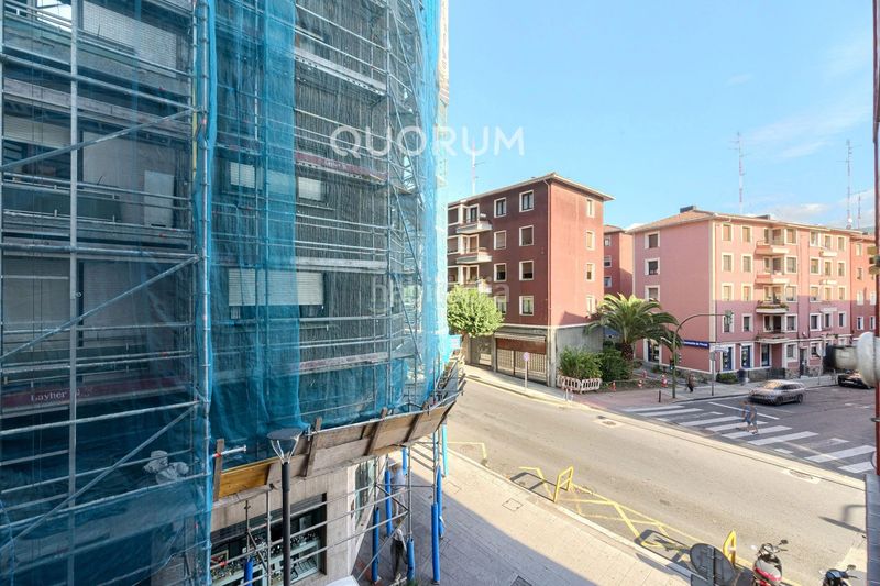 Foto 54a6e351-85c6-4df3-82d8-692330214a85. Flat with heating in Centro-Ariz-Uribarri Basauri