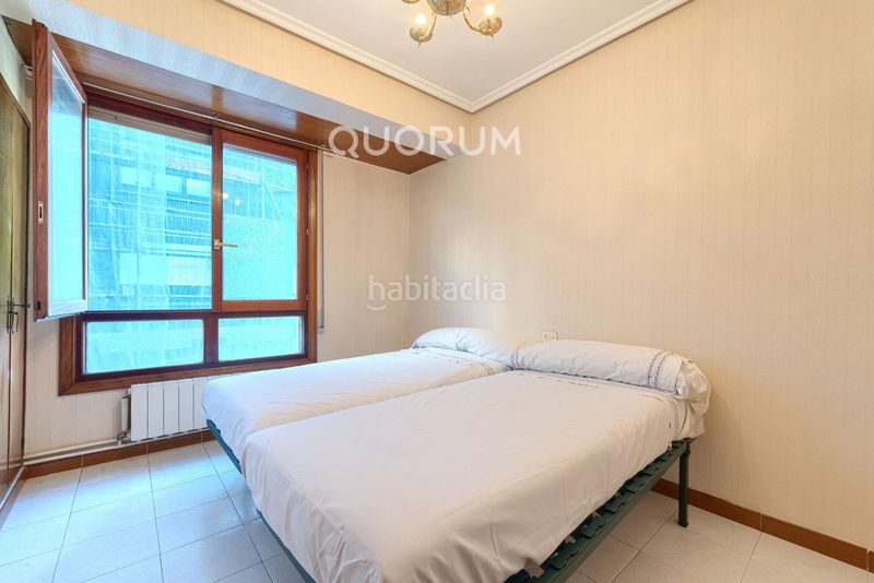 Foto a4cb724d-7027-4cc5-8385-5d0825f1c8c1. Flat with heating in Centro-Ariz-Uribarri Basauri