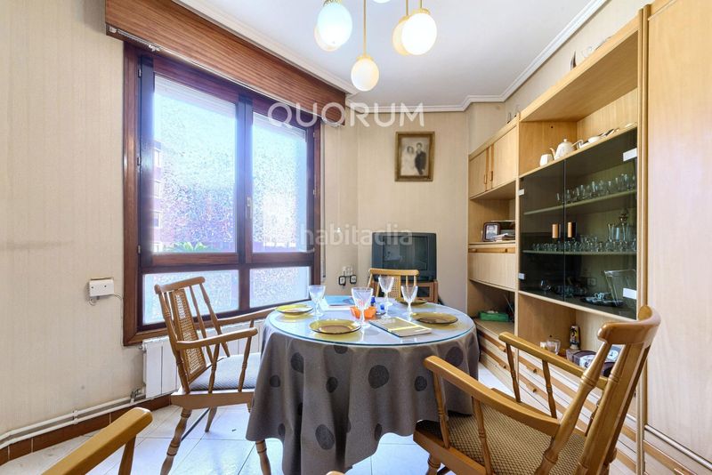 Foto bec614df-2b31-423f-96bd-86c5c9f7fca9. Flat with heating in Centro-Ariz-Uribarri Basauri