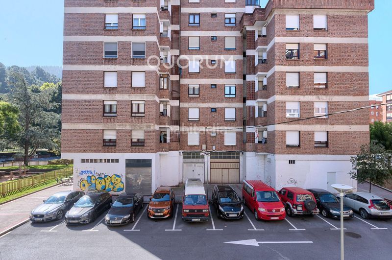 Foto 8e3f6a3a-b576-49a6-96e3-8d3e8f7e42f9. Appartamento con riscaldamento in Arrigorriaga