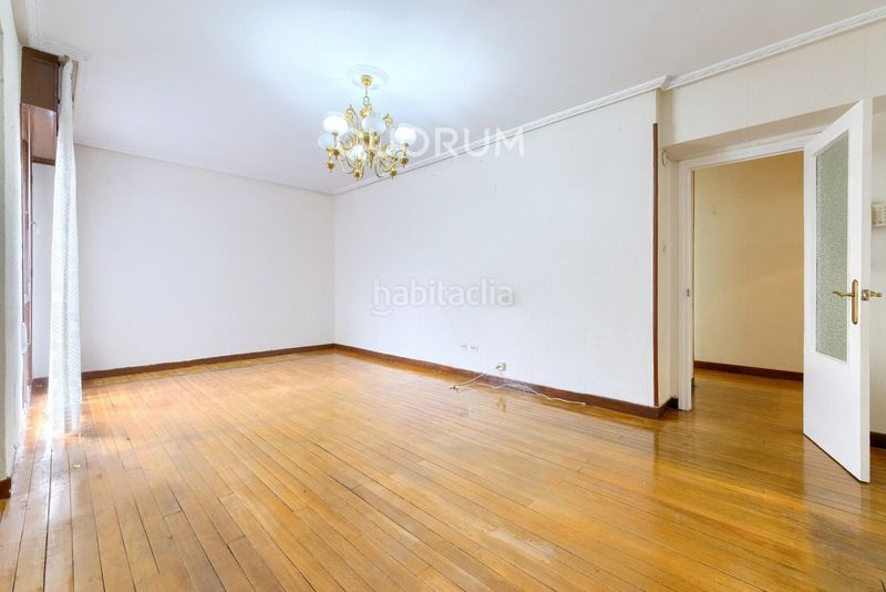 Foto 9b4d1893-a17c-4e3d-9a24-ee8f18215438. Pis a Centro-Ariz-Uribarri Basauri