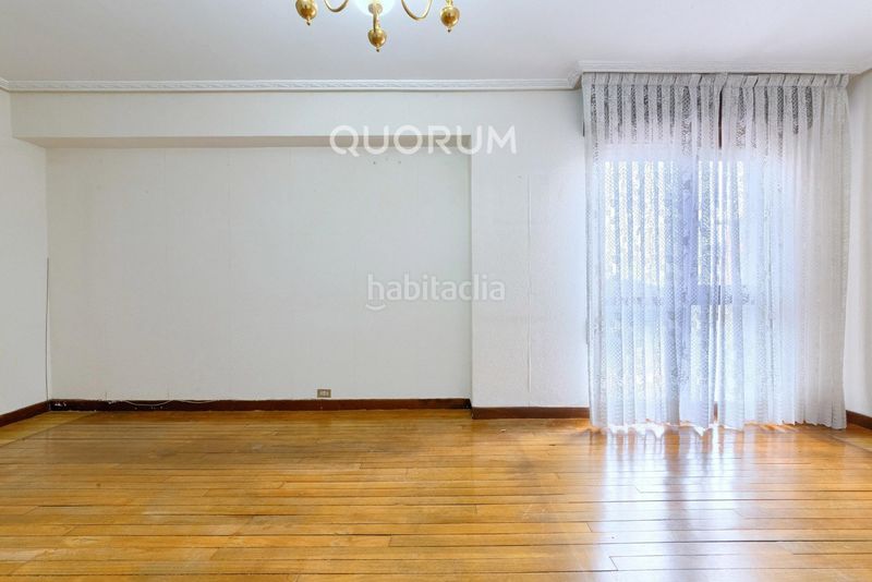 Foto b0634360-2904-4a2e-adfb-02e1286487d3. Pis a Centro-Ariz-Uribarri Basauri