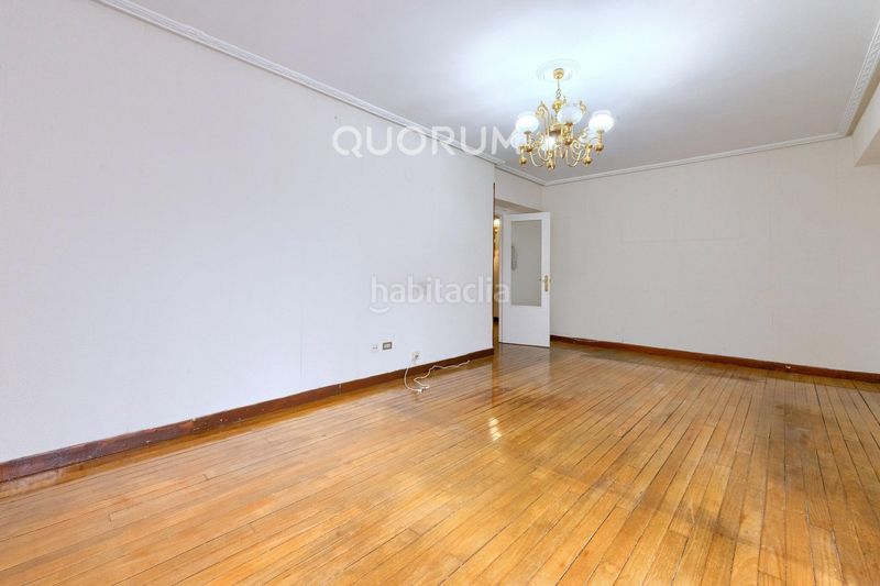 Foto b9904c1f-6191-4835-b78c-13d25bbb7ae0. Pis a Centro-Ariz-Uribarri Basauri