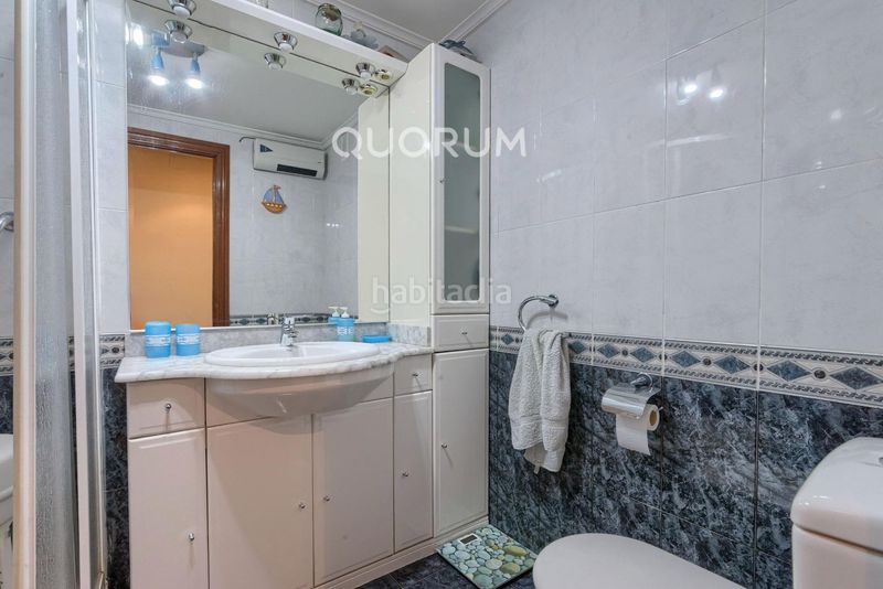 Foto 59bf17b4-9367-4830-9e1b-02460e4cac34. Flat with heating in Centro-Ariz-Uribarri Basauri