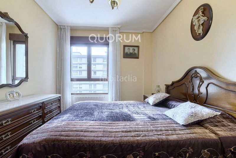 Foto c7c7f2f2-15f4-4545-a77a-bcb12d64f062. Flat with heating in Centro-Ariz-Uribarri Basauri