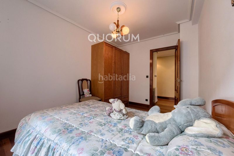 Foto f6f40bf7-00a7-4893-8316-ae35776acf44. Flat with heating in Centro-Ariz-Uribarri Basauri