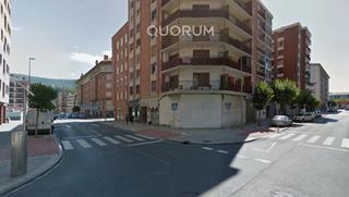 Parking voiture à Etxebarri, Anteiglesia de San Esteban. Parcela de garaje con trastero en el centro de etxebarri
