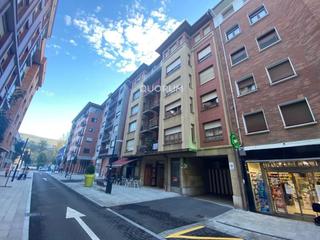 Aparcament cotxe a Etxebarri, Anteiglesia de San Esteban. Se vende parcela de garaje económica en el centro de etxebarri