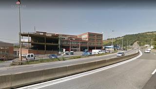 Nau industrial a Etxebarri, Anteiglesia de San Esteban. Se vende pabellón industrial en etxebarri diáfano ideal autocara
