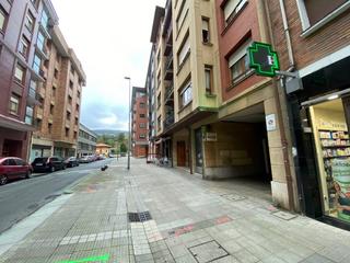 Parking voiture à Etxebarri, Anteiglesia de San Esteban. Se vende parcela de garaje económica céntrica en etxebarri zona