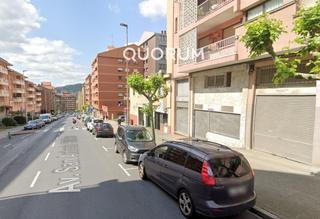 Lloguer Local Comercial a Etxebarri, Anteiglesia de San Esteban. Local avda san antonio venta o alquiler