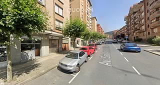 Lloguer Local Comercial a Etxebarri, Anteiglesia de San Esteban. Local comercial acondicionado en etxebarri zona avenida de san a