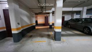 Aparcament cotxe a Etxebarri, Anteiglesia de San Esteban. Se vende parcela de garaje con trastero en el centro de etxebarr