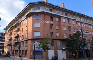 Pis a Etxebarri, Anteiglesia de San Esteban. Exclusiva !!! se vende piso de 3 dormitorios 2 baños, garaje y t