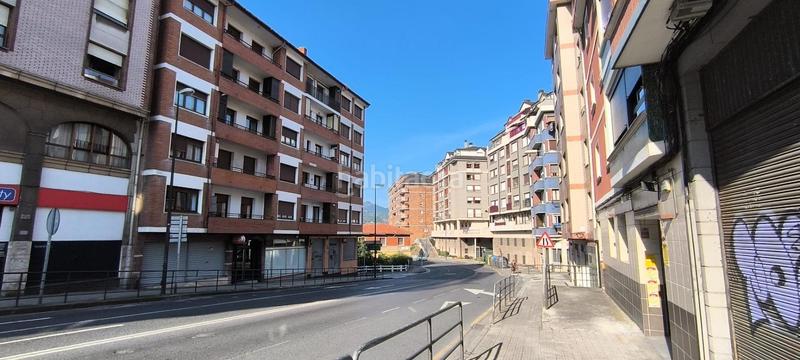 Foto b696fe19-114a-40a2-a33f-30bbd8b1efc5. Local comercial a Kabiezes Santurtzi