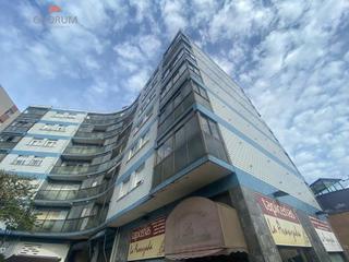 Office space in Centro Urbano-Hirigunea. Se vende local de 150 metros cuadrados en leioa