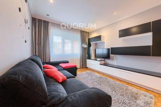 Pis en Etxebarri, Anteiglesia de San Esteban. Exclusiva !! vivienda totalmente reformada de tres dormitorios c