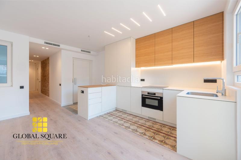 Foto f1609343-7bf8-434b-a1a5-f0d9e0f2f9f1. Piso en Hostafrancs Barcelona