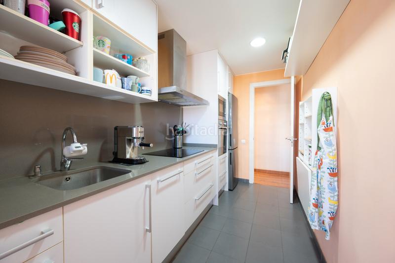 Foto 5b6369a6-1e70-481d-8b3c-6a5bd00ec7f0. Appartement avec chauffage dans La Nova Esquerra de l´Eixample Barcelona